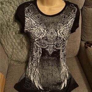 Banana Republic Black and White Ornate Women's Tee